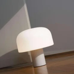 Bellhop Glass T bordlampe