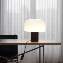 Bellhop Glass T bordlampe