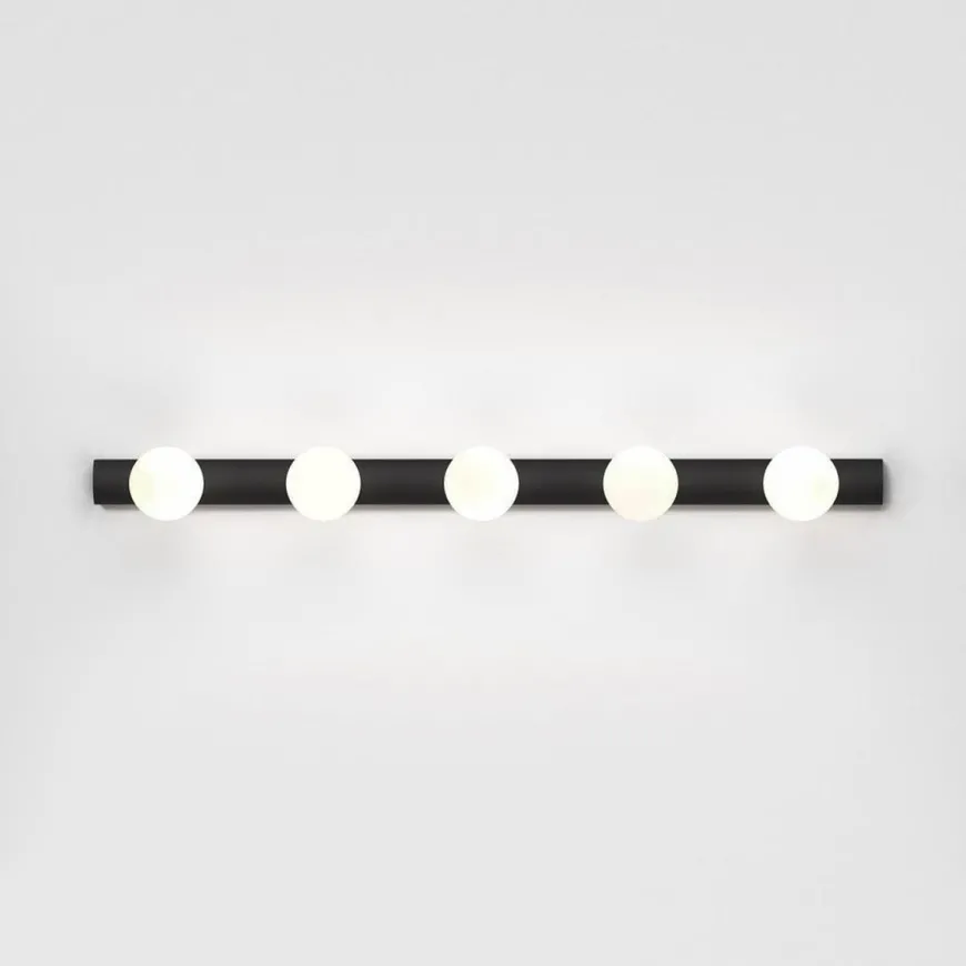 Cabaret 5 vegglampe for baderom IP44