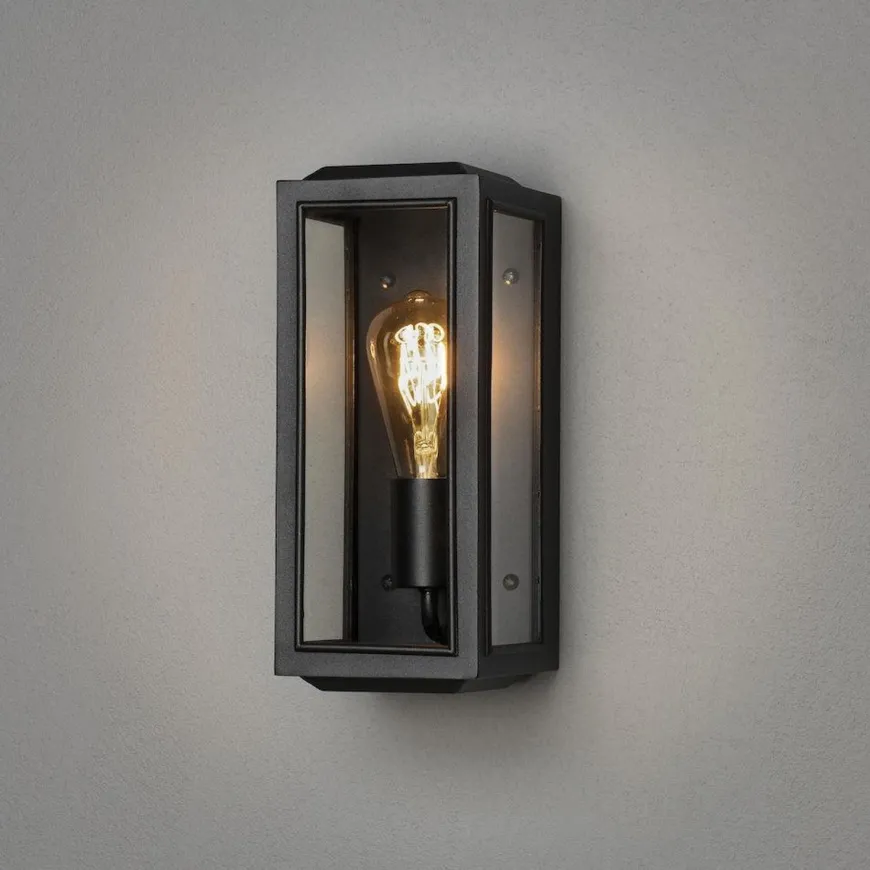 Carpi vegglampe utendørs IP44 - Svart/Klart glass