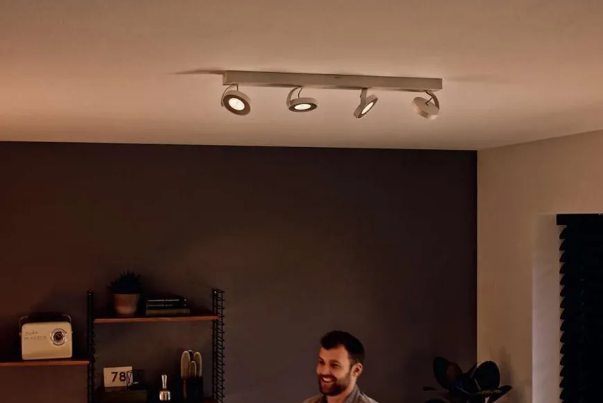 Clockwork myLiving spotskinne hvit warm glow