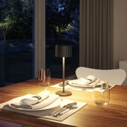 Else bordlampe oppladbar via USB eller solcelle 2700 Kelvin IP44
