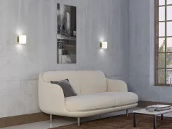 Evoke vegglampe small G9 - Børstet messing/Opal