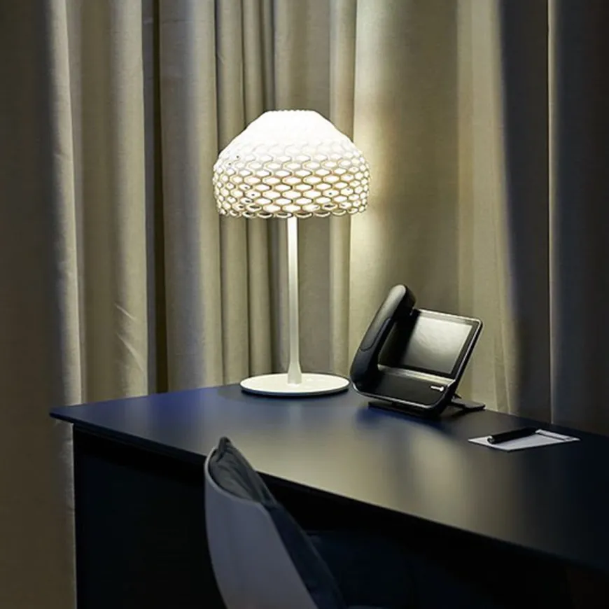 Flos Tatou bordlampe T1 - hvit