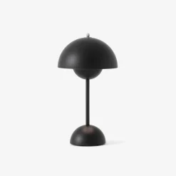 Flowerpot VP9 bærbar bordlampe