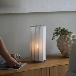 Hikari bordlampe