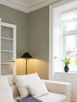 Hygge Gulvlampe - Grafitt Svart