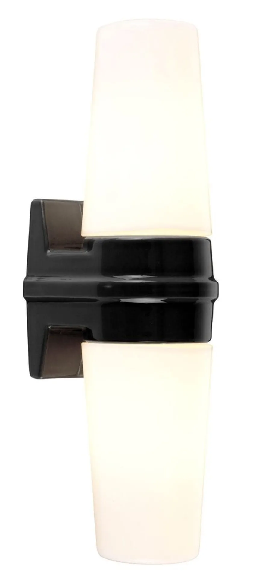 Ifø Bernadotte dobbel vegglampe IP44