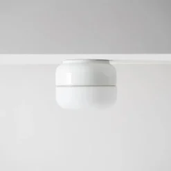 Ifø Ohm 140 / 115 tak/vegg 10W LED dimbar IP44 - 3000K
