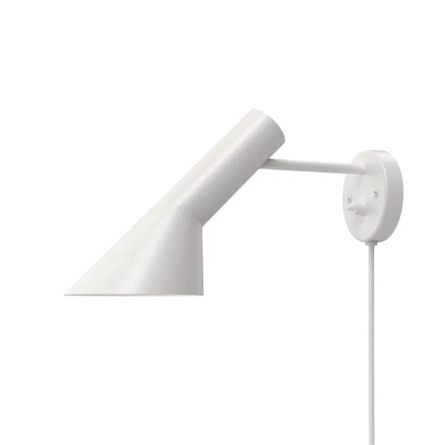 Louis Poulsen AJ Vegglampe
