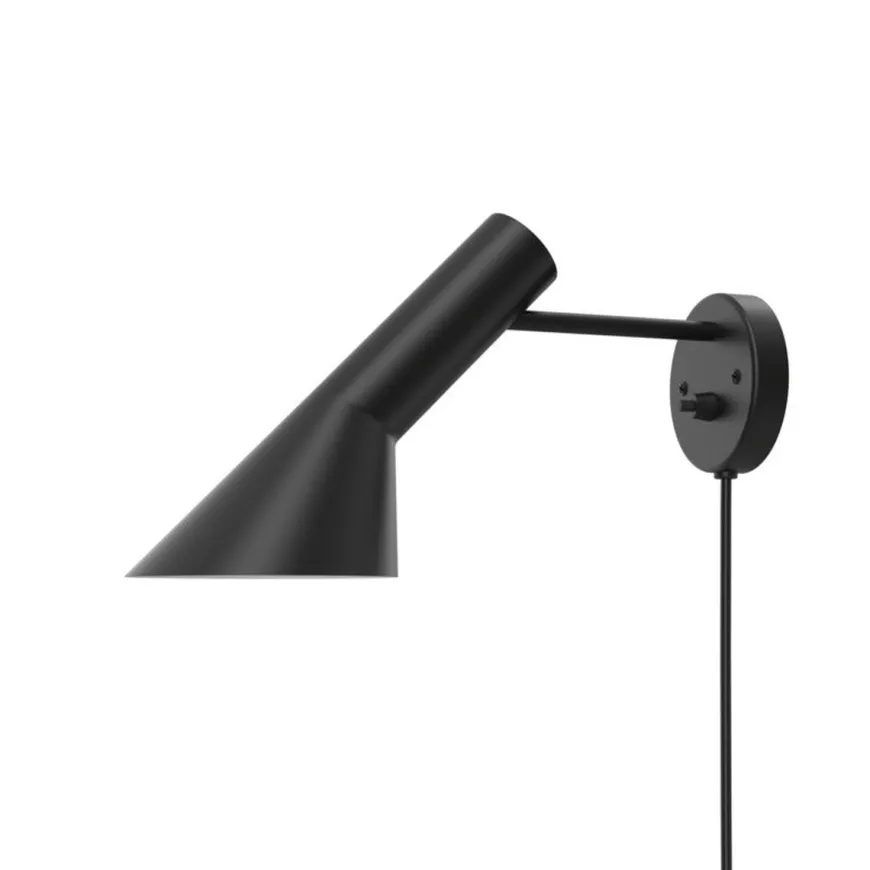 Louis Poulsen AJ Vegglampe