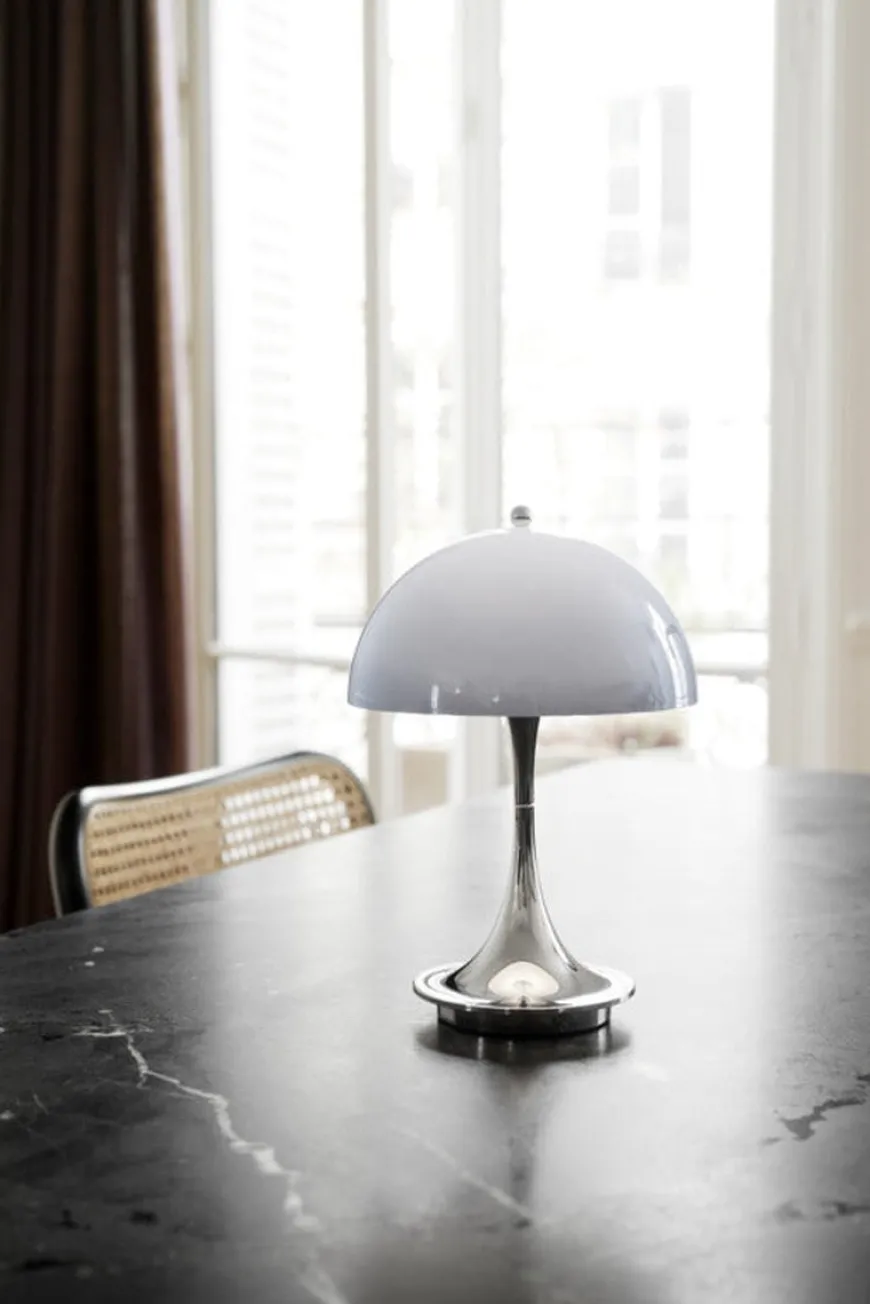Louis Poulsen Panthella 160 portabel bordlampe