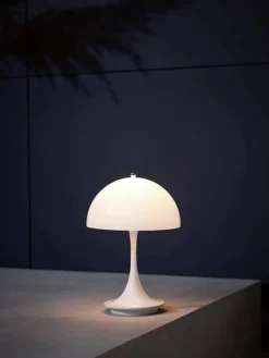 Louis Poulsen Panthella 160 portabel bordlampe