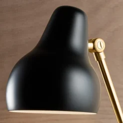 Louis Poulsen VL38 bordlampe