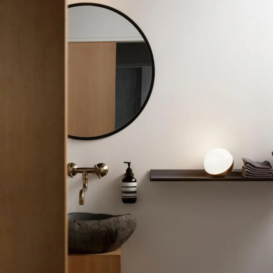 Louis Poulsen VL Studio 250 bord / gulv