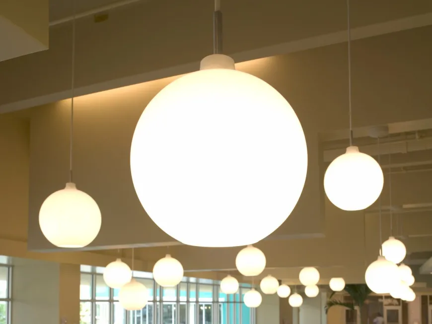 Louis Poulsen Wohlert taklampe Ø40 - Opal