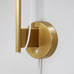 Louis Poulsen Yuh Vegglampe