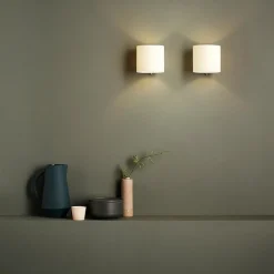 Luga vegglampe - Opal glass