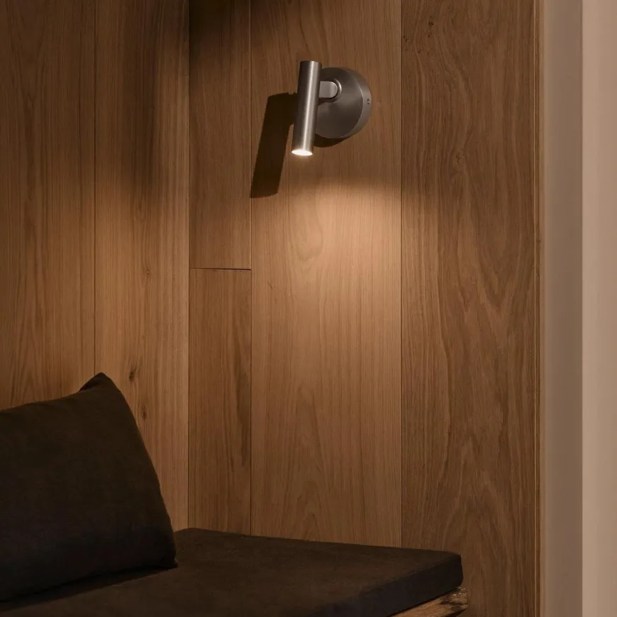Makoto vegglampe