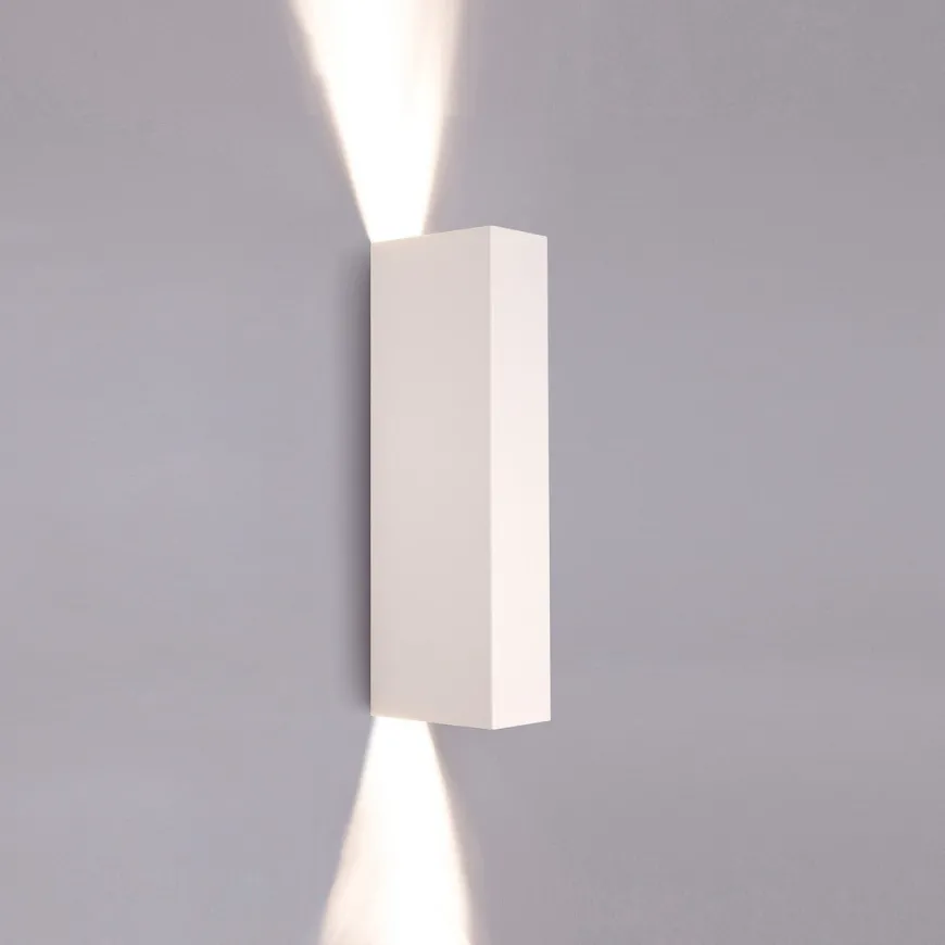 Malmø vegglampe opp/ned lys - Hvit