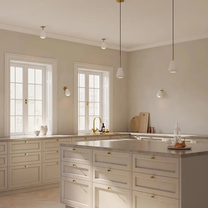 Nuura Anoli spot innfelt
