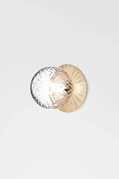 Nuura Liila 1 vegglampe/taklampe - medium - nordic gold / optikk