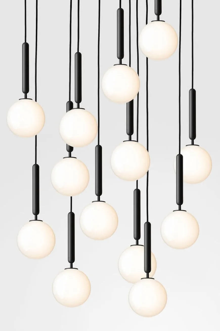 Nuura Miira 13 svart / opal