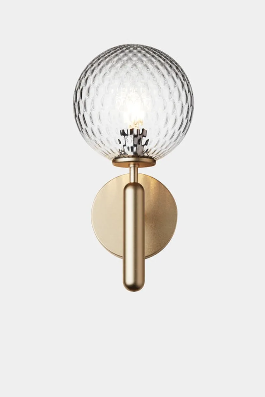 Nuura Miira vegglampe messing / optikk
