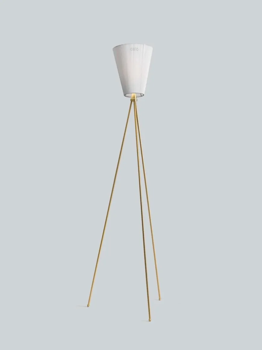 Oslo Wood gulvlampe gull med skjerm
