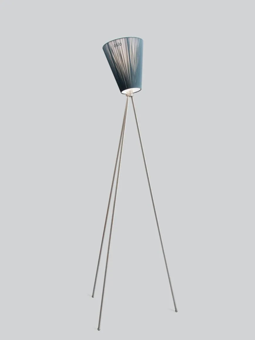 Oslo Wood gulvlampe stål med skjerm