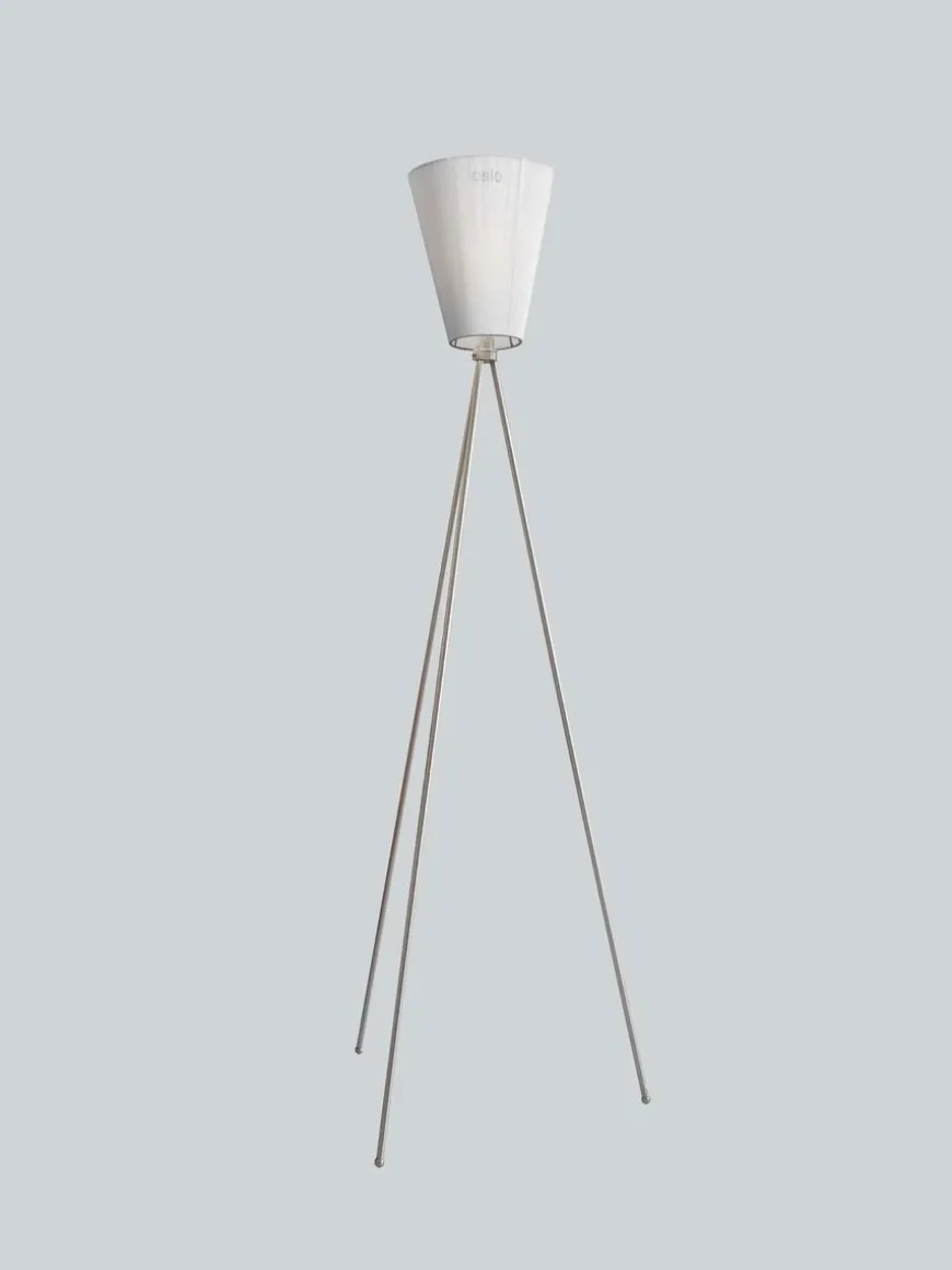 Oslo Wood gulvlampe stål med skjerm