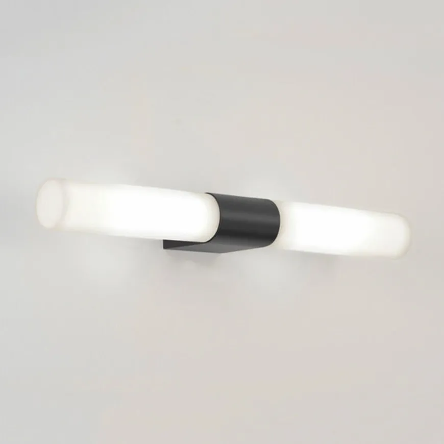 Padova vegglampe for baderom IP44 G9 - Svart/Opal