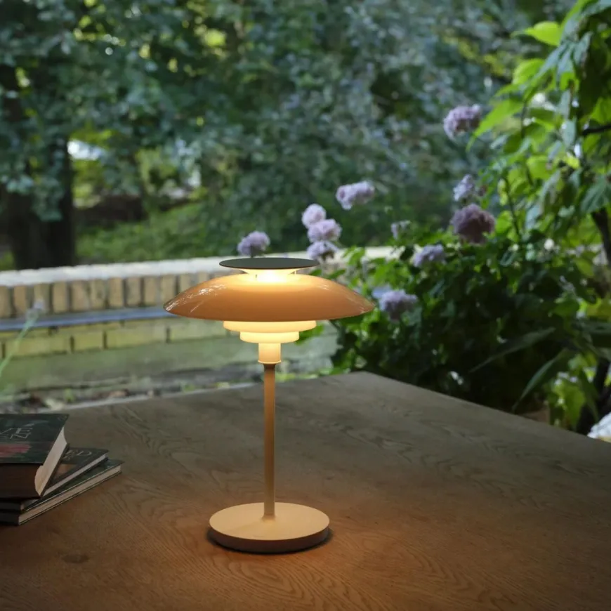 PH 80 oppladbar bordlampe H31