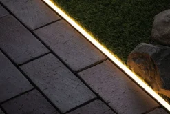 Plug & Shine LED Strips 2 meter 12W 3000 Kelvin IP68
