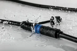 Plug & Shine 15 meter kabel med 7 utganger