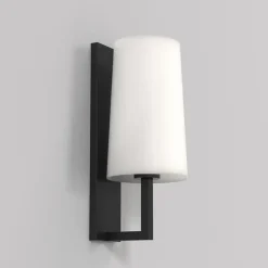 Riva 350 vegglampe baderom IP44 med glass skjerm