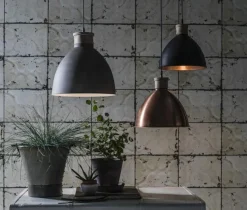 Roseville 42 taklampe Svart