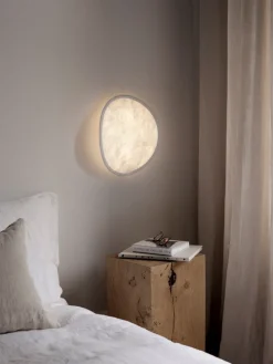 Tense Vegglampe - Sort Sokkel